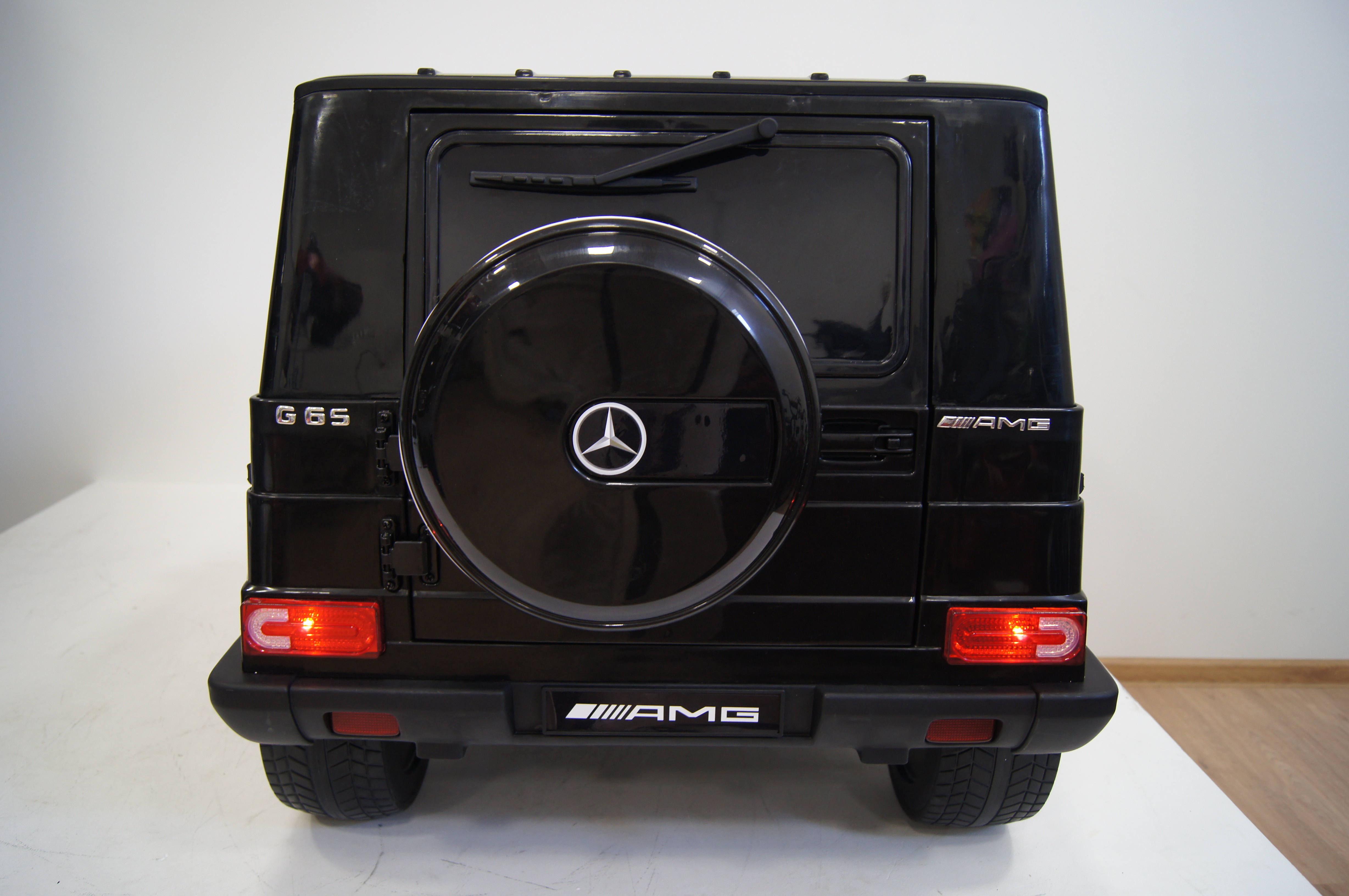 Электромобиль Mercedes-Benz-G65-AMG (ЛИЦЕНЗИЯ)